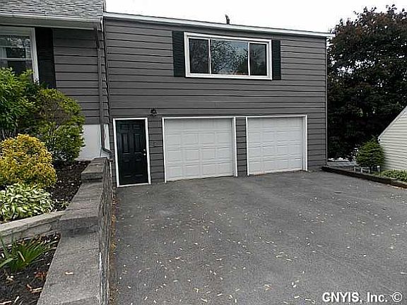 2nd image of 112 Rowena Dr