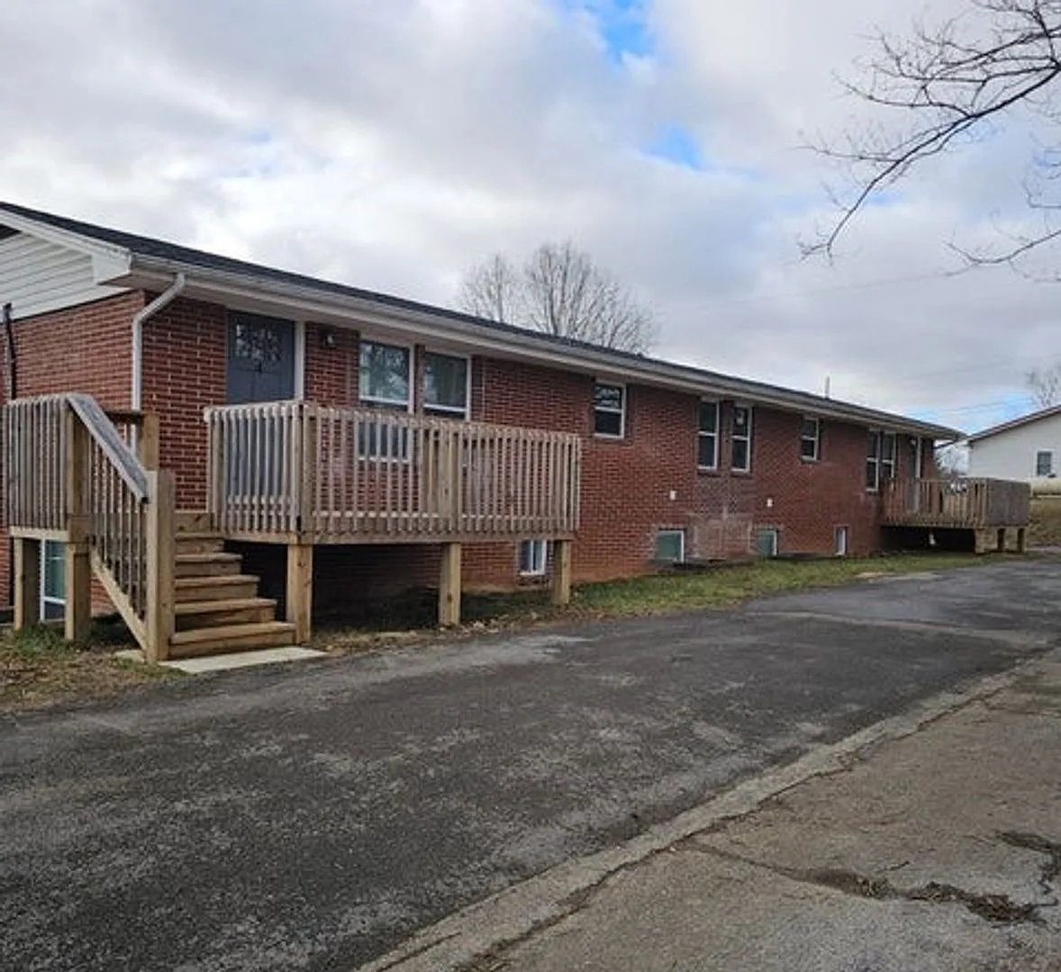 127 Patrick Lane #1-4 Gray, TN 37615 — Photo 1