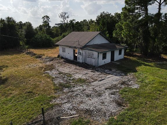 2nd image of 26 Sundance Dr