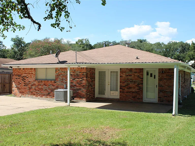121 Mary Ln — Photo 15
