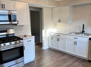 121 Palau Ave, Mishawaka, IN 46545