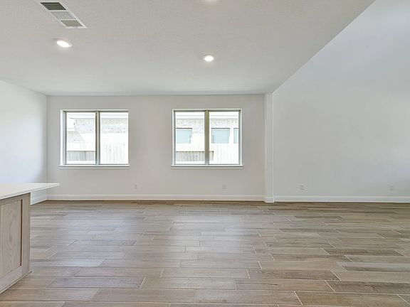 Homesite 1120 dining