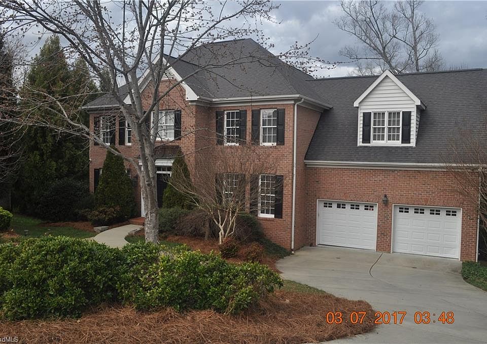 1st image of 5 Willow Oak Ct