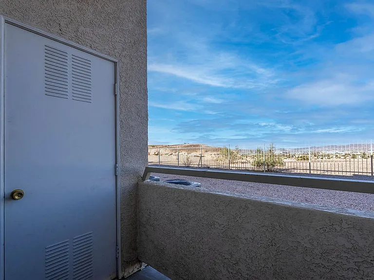 1846 Scimitar Dr — Photo 27