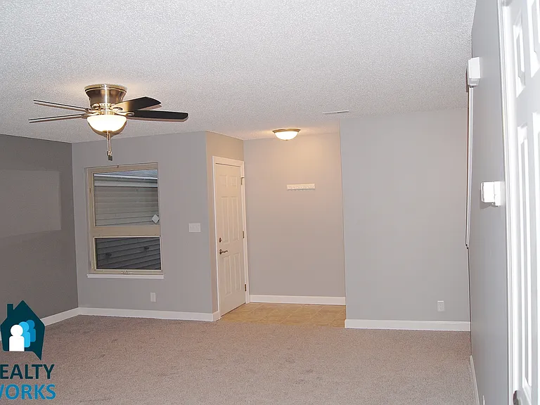 1626 Old Glory Rd — Photo 3