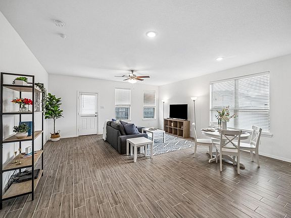 4th image of 25308 Broad Turtle Ln