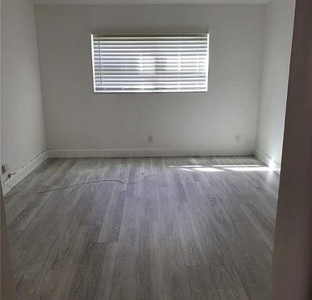 3rd image of 20201 NE 29th Ct APT D110