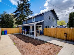 16324 SE Salmon St, Portland, OR 97233