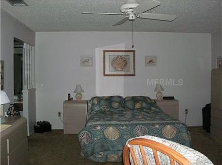 4th image of 9 Live Oak Ave