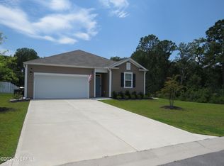 1076 Burled Oak Ridge Loop SE, Bolivia, NC 28422