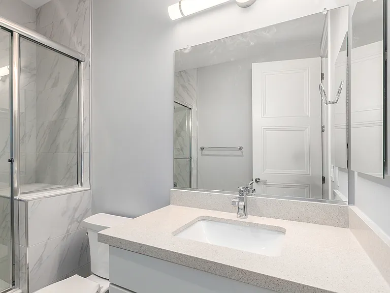 4525 N 40th St #5 — Photo 30