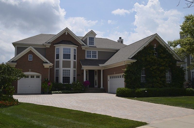 1st image of 1043 Apple Blossom Ct