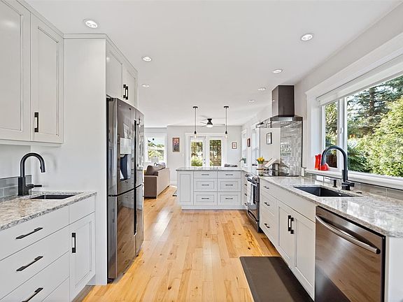 2nd image of 1645 Narissa Rd #108