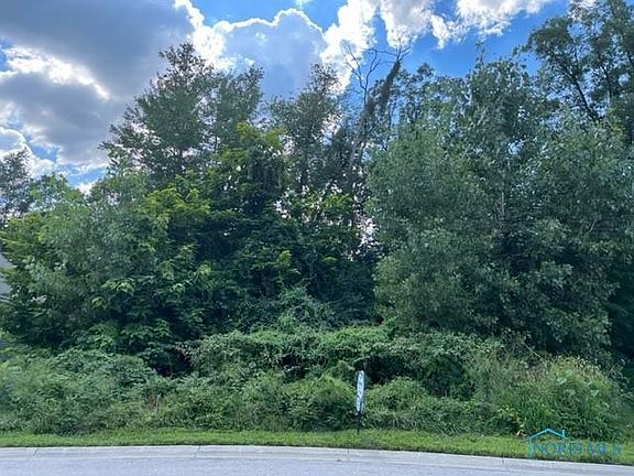 3rd image of 4647 Sandhill Ct