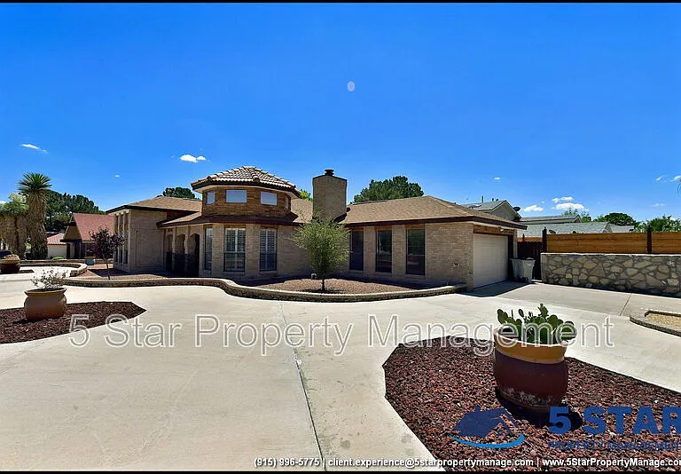 11620 Laura Marie Dr — Photo 3