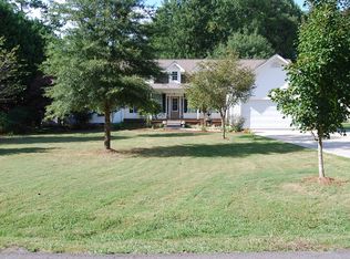 477 Wildwood Dr, Chatsworth, GA