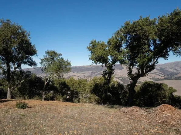 17114 Cachagua Rd, Carmel Valley, CA 93924