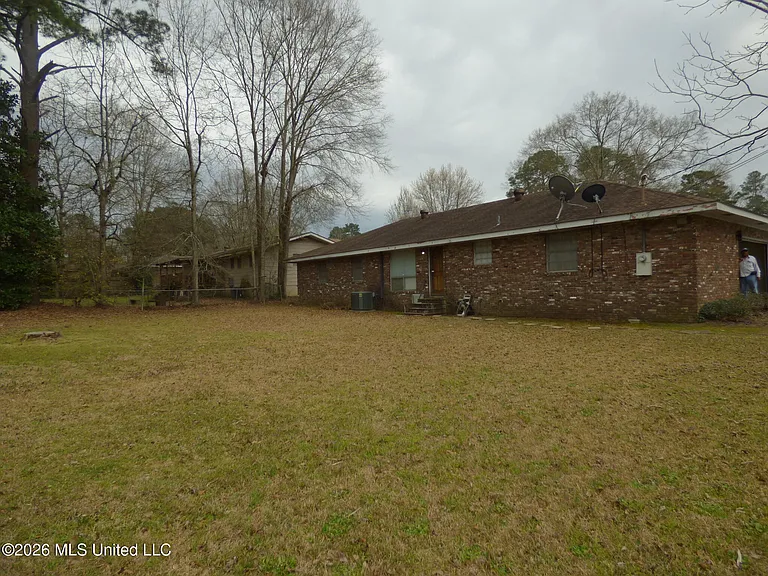 238 Westview Cir — Photo 20