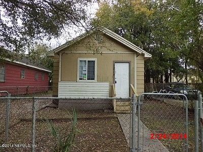 1st image of 1214 Oakley St