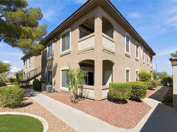 2305 W Horizon Ridge Pkwy APT 211, Henderson, NV 89052
