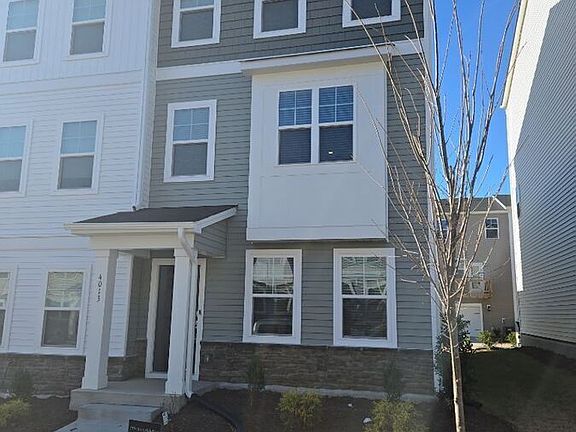 2nd image of 4013 Silver Oak Ln