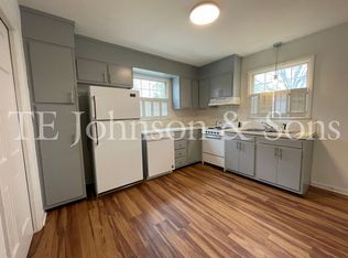 1520 S Hawthorne Rd #A, Winston Salem, NC 27103