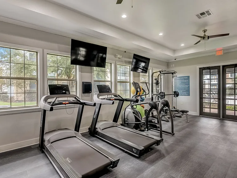 Oasis at Plum Creek Apartments — Photo 23