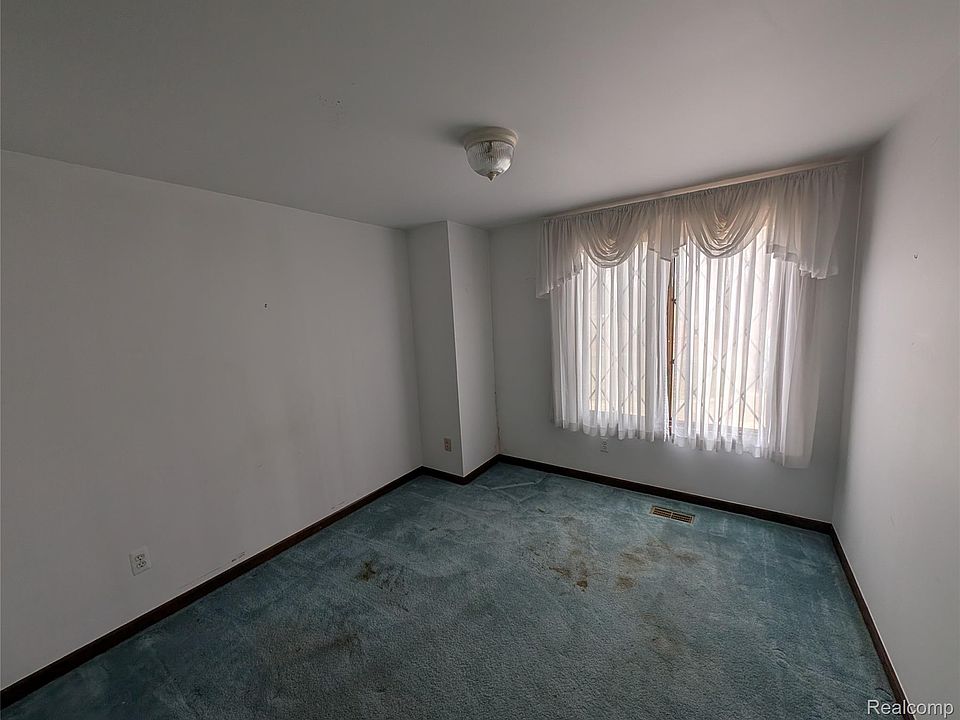 9345 Weber Rd, photo 19