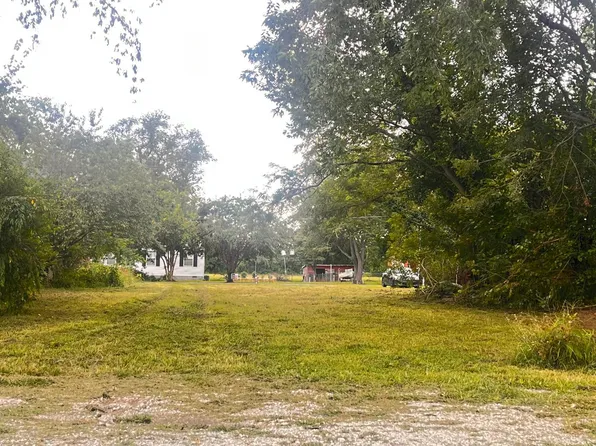 406 Charles St, Hurlock, MD 21643