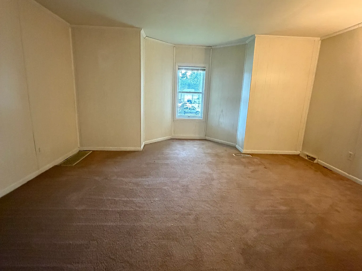 1 bed, 982 sqft, $850 — Photo 3