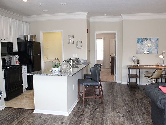 5th image of 4011 Easton Way