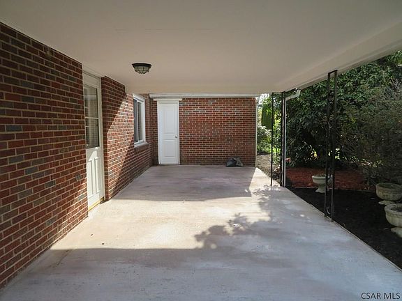 2nd image of 109 Fisk Ave