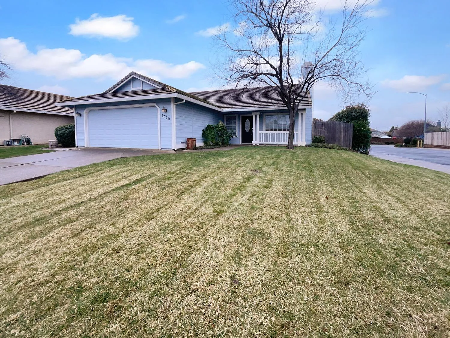 1620 El Camino Verde Dr photo 1