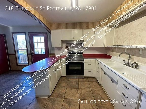 3rd image of 318 Chestnut St