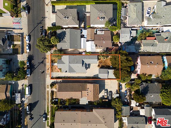 2nd image of 1412 N Mariposa Ave