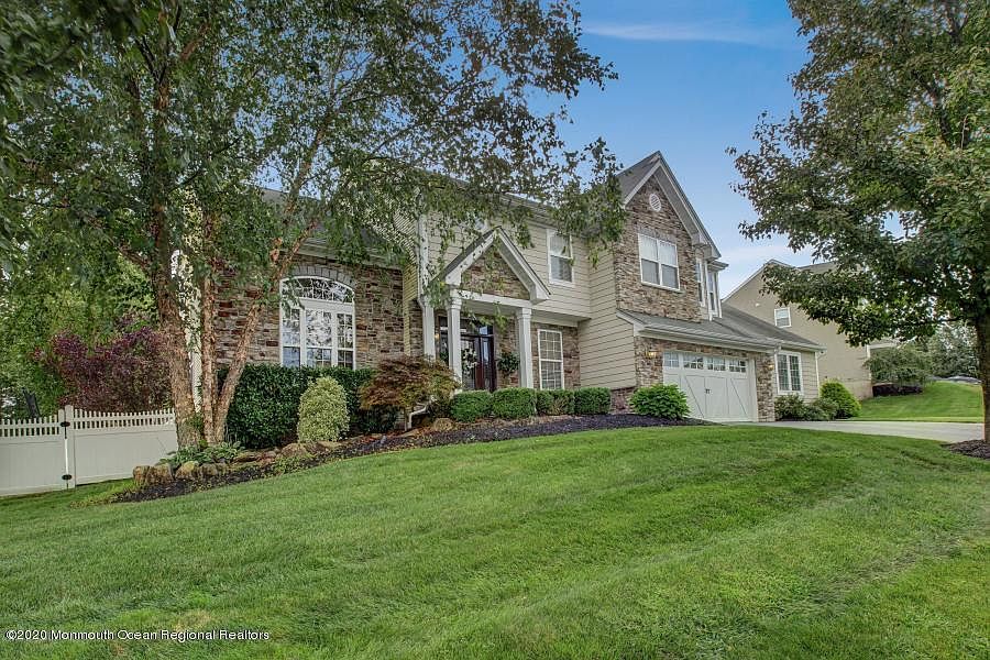 2359 Forest Cir, Toms River, NJ 08755 | Zillow