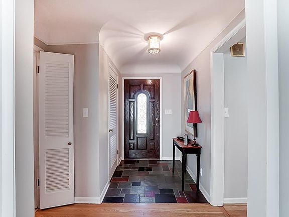5th image of 6273 Kenwood Hills Dr
