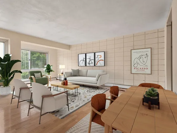 4 Trowbridge Pl APT 4C, Cambridge, MA 02138