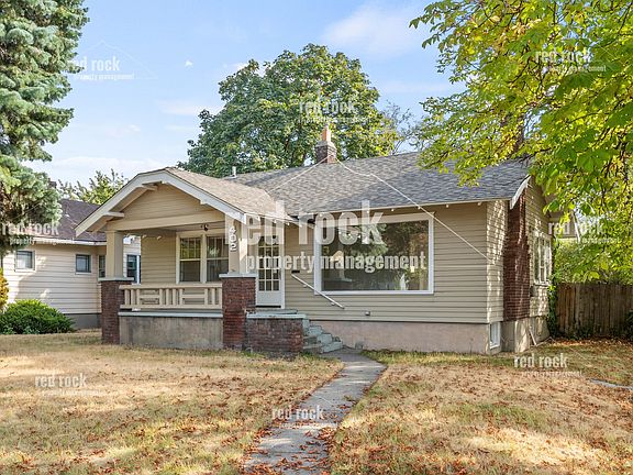 5th image of 402 E Baldwin Ave