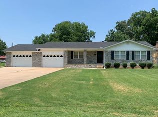 108 Cherry St, Dardanelle, AR 72834