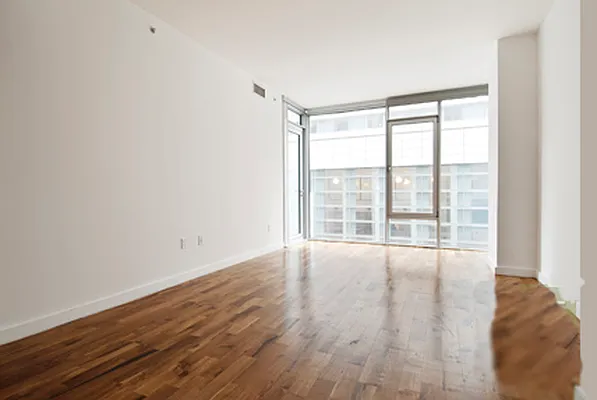 Rented by Mark David | media 27