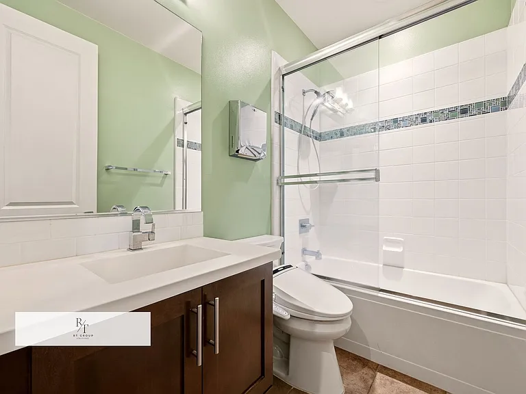 540 N Bardsdale Pl — Photo 23