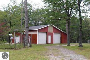4th image of 291 E Baroda Dr