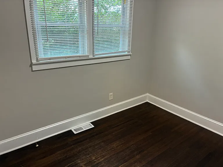 4004 Winfield Dr — Photo 14
