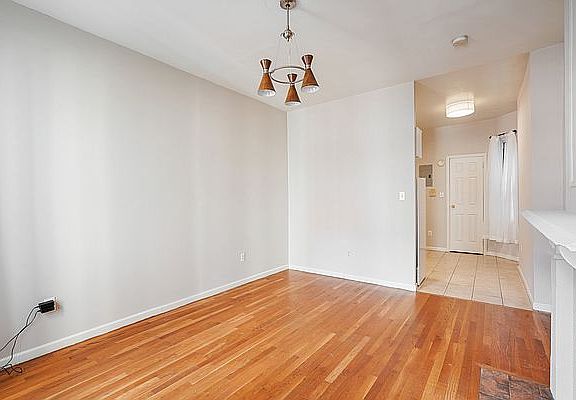 3rd image of 306 E 83rd St APT 4B