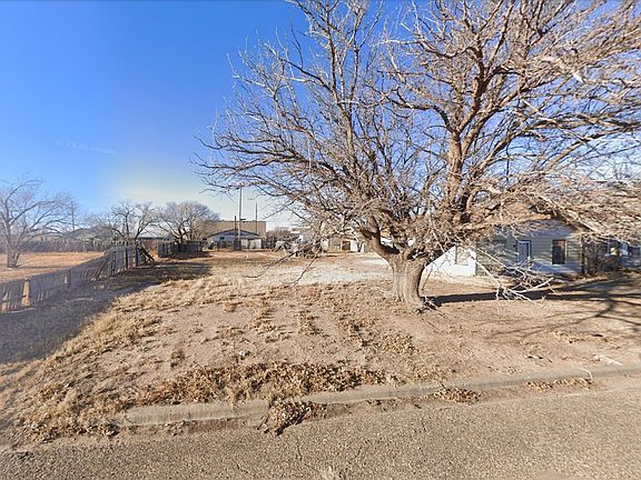 2nd image of 608 3rd St