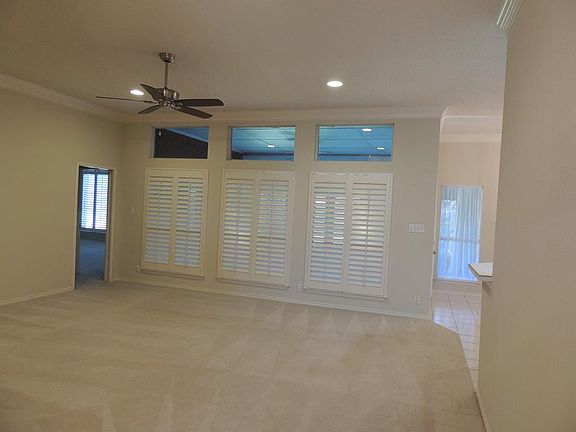 3rd image of 5405 Hillcrest Ct