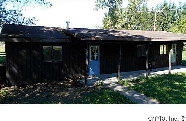 2nd image of 4372 Rockefeller Rd