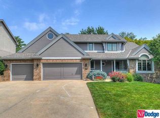 10230 Adams St, Omaha, NE 68127