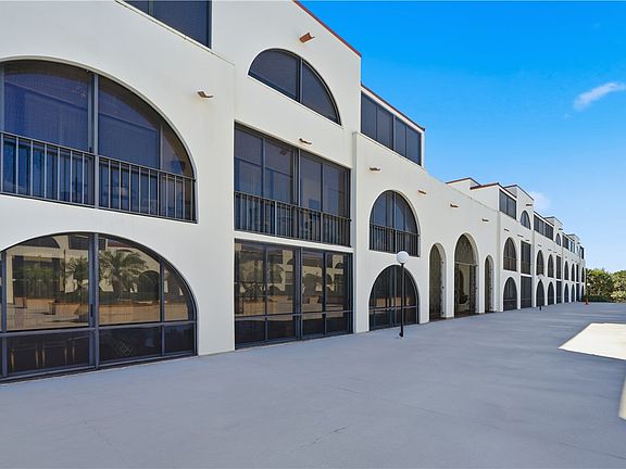2nd image of 5601 Highway A1a APT S301